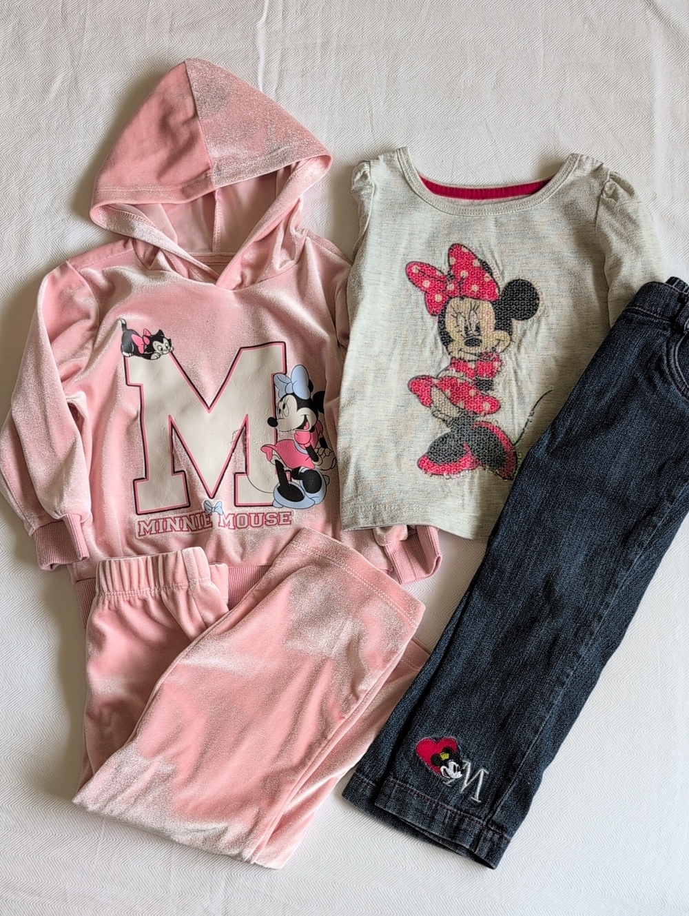 2T Disney Minnie Mouse Outfit Bundle Velour Hoodie Lounge Set Shirt Jeans Lot